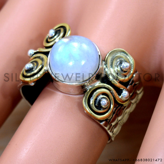 Rainbow Moonstone 925 Sterling Silver Ring (SJWR-2588) Rainbow Moonstone 925 Sterling Silver Ring (SJWR-2588)