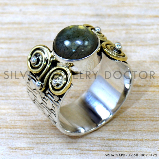 Labradorite 925 Sterling Silver Ring (SJWR-2590) Labradorite 925 Sterling Silver Ring (SJWR-2590)