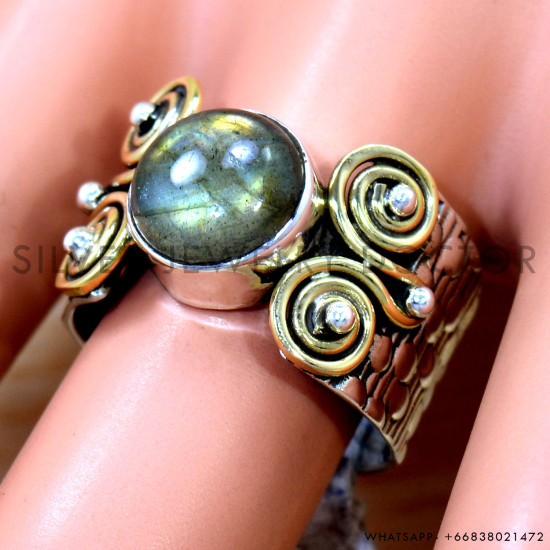 Labradorite 925 Sterling Silver Ring (SJWR-2590) Labradorite 925 Sterling Silver Ring (SJWR-2590)