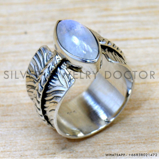 Rainbow Moonstone 925 Sterling Silver Ring (SJWR-2652) Rainbow Moonstone 925 Sterling Silver Ring (SJWR-2652)