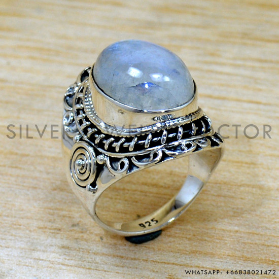 Rainbow Moonstone 925 Sterling Silver Ring (SJWR-2657) Rainbow Moonstone 925 Sterling Silver Ring (SJWR-2657)