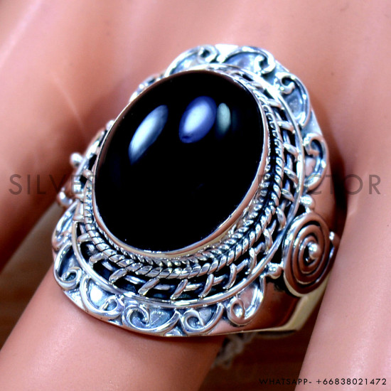 Black Onyx 925 Sterling Silver Ring (SJWR-2661) Black Onyx 925 Sterling Silver Ring (SJWR-2661)