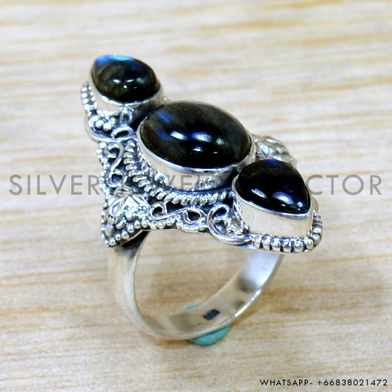 Labradorite 925 Sterling Silver Ring (SJWR-2671) Labradorite 925 Sterling Silver Ring (SJWR-2671)