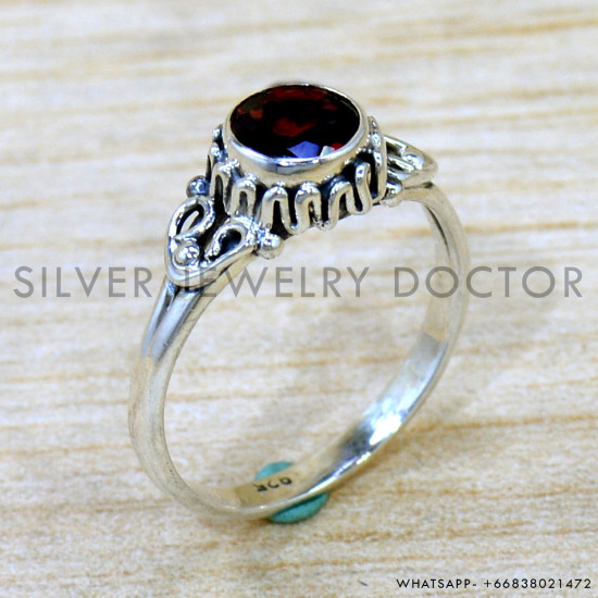 Garnet 925 Sterling Silver Ring (SJWR-2706) Garnet 925 Sterling Silver Ring (SJWR-2706)