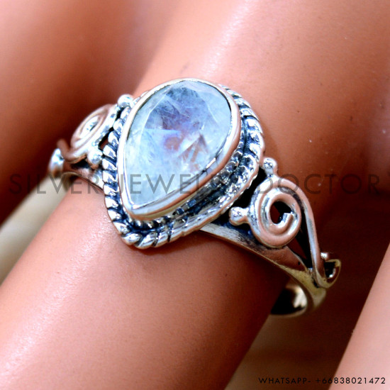 Rainbow Moonstone 925 Sterling Silver Ring (SJWR-2714) Rainbow Moonstone 925 Sterling Silver Ring (SJWR-2714)