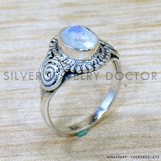 Rainbow Moonstone 925 Sterling Silver Ring (SJWR-2724) Rainbow Moonstone 925 Sterling Silver Ring (SJWR-2724)