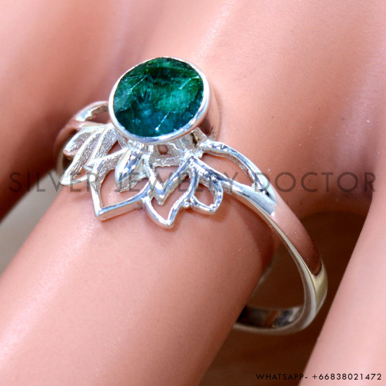 Emerald 925 Sterling Silver Ring (SJWR-2809)