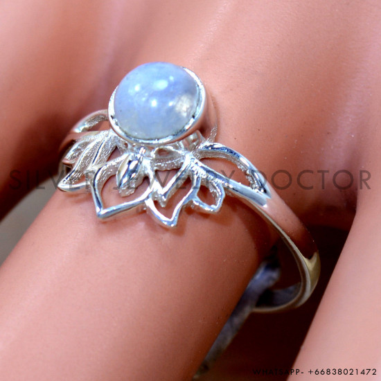 Rainbow Moonstone 925 Sterling Silver Ring (SJWR-2810)