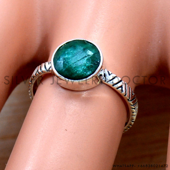 Emerald 925 Sterling Silver Ring (SJWR-2821)