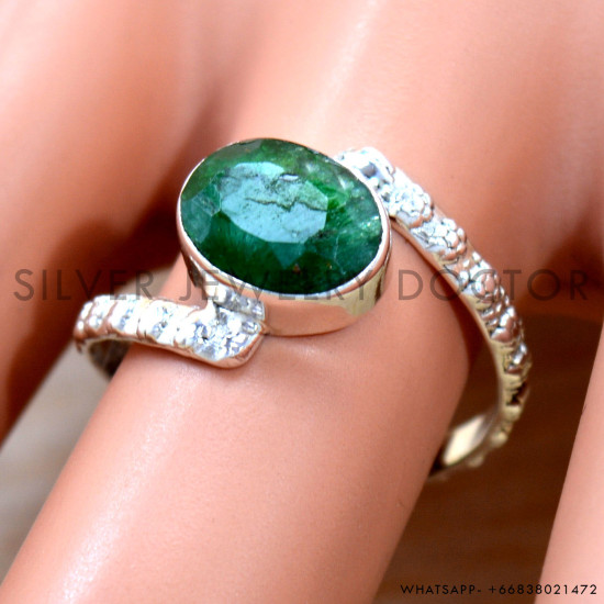 Emerald 925 Sterling Silver Ring (SJWR-2825)
