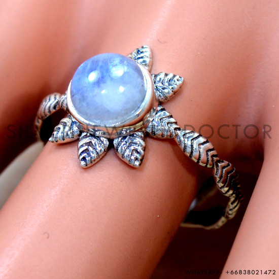 Rainbow Moonstone 925 Sterling Silver Ring (SJWR-2887)
