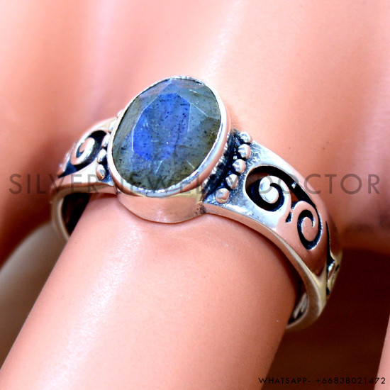 Labradorite 925 Sterling Silver Ring (SJWR-2921)