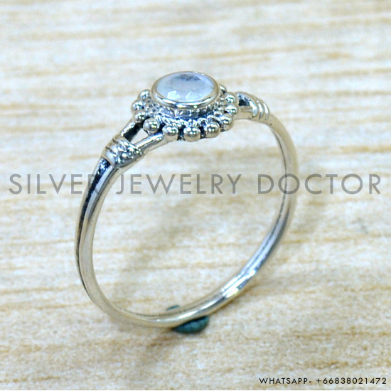 Rainbow Moonstone 925 Sterling Silver Ring (SJWR-2941)