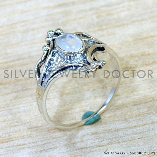 Rainbow Moonstone 925 Sterling Silver Ring (SJWR-2986)