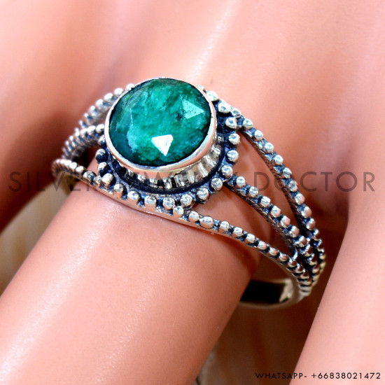 Emerald 925 Sterling Silver Ring (SJWR-3109) Emerald 925 Sterling Silver Ring (SJWR-3109)