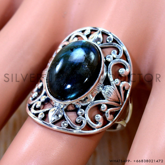 Labradorite 925 Sterling Silver Ring (SJWR-3243) Labradorite 925 Sterling Silver Ring (SJWR-3243)