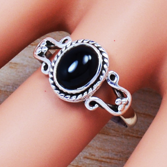 Black Onyx Gemstone 925 Sterling Silver Jewelry Wholesale Price Ring SJWR-448
