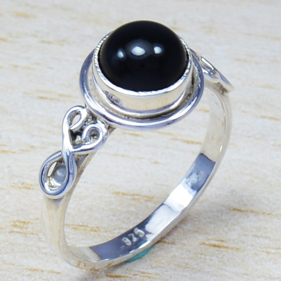 Beautiful 925 Sterling Silver Black Onyx Gemstone Jewelry Classic Ring SJWR-563