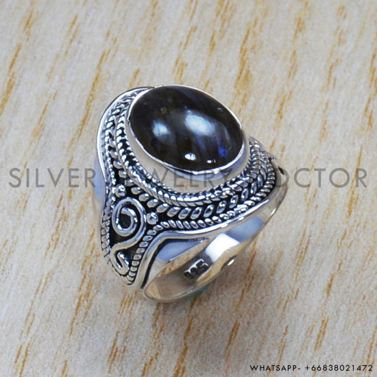 Labradorite 925 Sterling Silver Ring (SJWR-777) Labradorite 925 Sterling Silver Ring (SJWR-777)