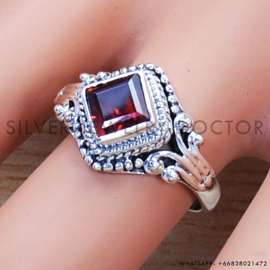 Garnet 925 Sterling Silver Ring (SJWR-874) Garnet 925 Sterling Silver Ring (SJWR-874)