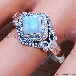 Rainbow Moonstone 925 Sterling Silver Ring (SJWR-883)