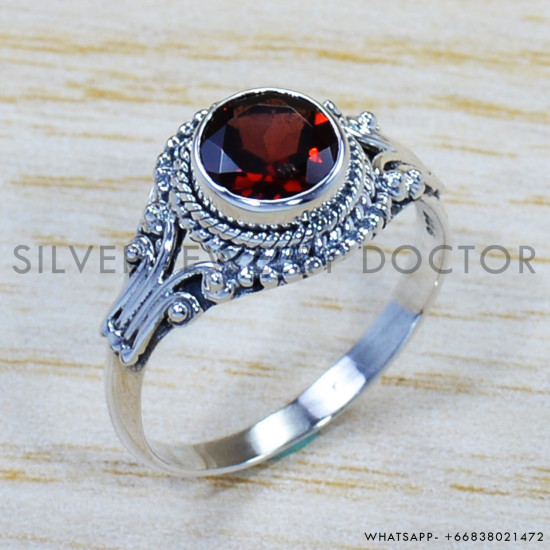 Garnet 925 Sterling Silver Ring (SJWR-901) Garnet 925 Sterling Silver Ring (SJWR-901)