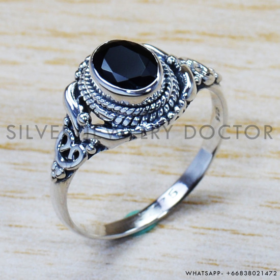 Black Onyx 925 Sterling Silver Ring (SJWR-925) Black Onyx 925 Sterling Silver Ring (SJWR-925)
