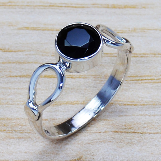 Black Onyx Gemstone Designer Jewelry 925 Sterling Silver Ring SJWR-979