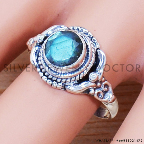 Labradorite 925 Sterling Silver Ring (SJWR-999) Labradorite 925 Sterling Silver Ring (SJWR-999)
