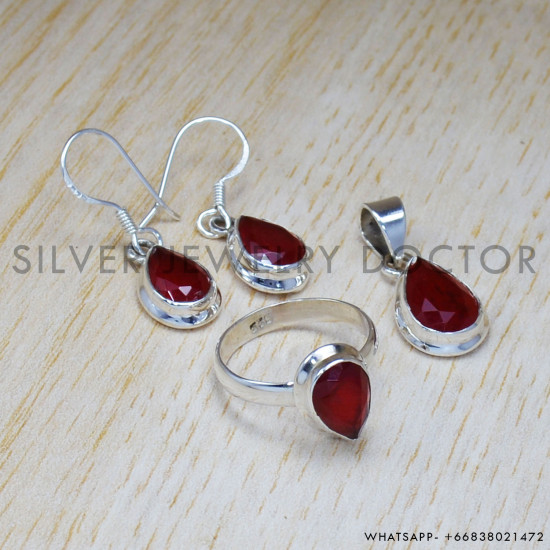Ruby 925 Sterling Silver Jewelry Set (SJWS-32) Ruby 925 Sterling Silver Jewelry Set (SJWS-32)