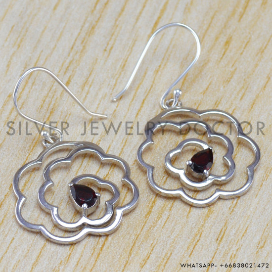 Garnet 925 Sterling Silver Earrings (WE-6379) Garnet 925 Sterling Silver Earrings (WE-6379)