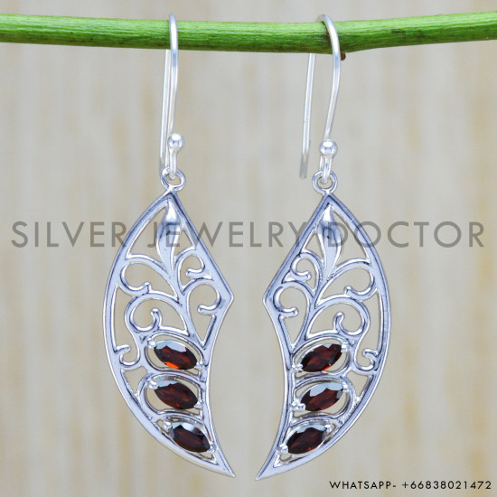 Garnet 925 Sterling Silver Earrings (WE-6384) Garnet 925 Sterling Silver Earrings (WE-6384)