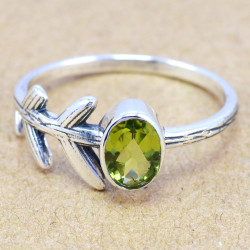 Peridot 925 Sterling Silver Ring (WR-6191)