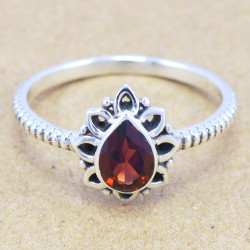 Garnet 925 Sterling Silver Ring (WR-6193)
