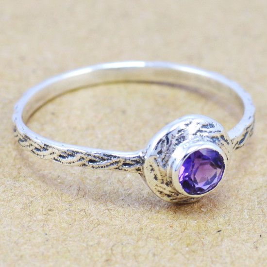 Amethyst 925 Sterling Silver Ring (WR-6198) Amethyst 925 Sterling Silver Ring (WR-6198)