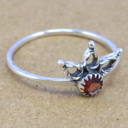 Garnet 925 Sterling Silver Ring (WR-6200) Garnet 925 Sterling Silver Ring (WR-6200)
