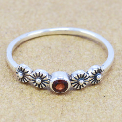 Garnet 925 Sterling Silver Ring (WR-6201)