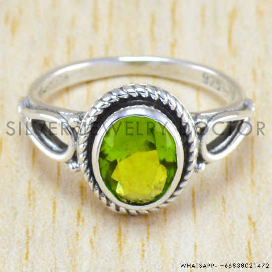 Peridot 925 Sterling Silver Ring (WR-6293) Peridot 925 Sterling Silver Ring (WR-6293)