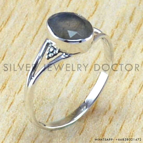 Labradorite 925 Sterling Silver Ring (WR-6299) Labradorite 925 Sterling Silver Ring (WR-6299)