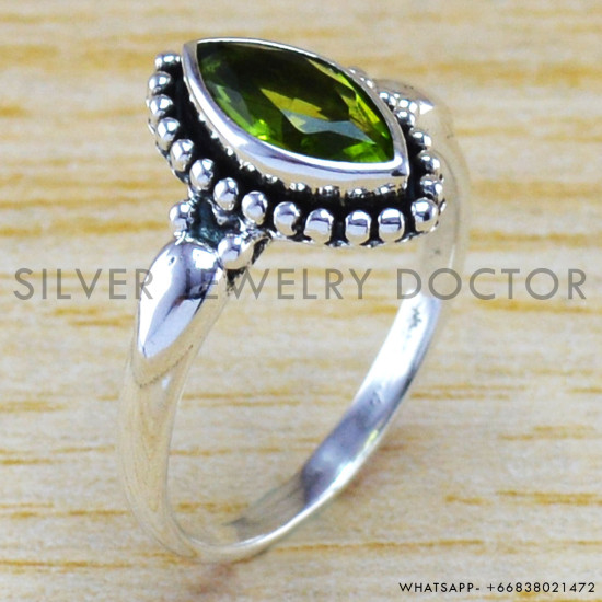 Peridot 925 Sterling Silver Ring (WR-6302) Peridot 925 Sterling Silver Ring (WR-6302)