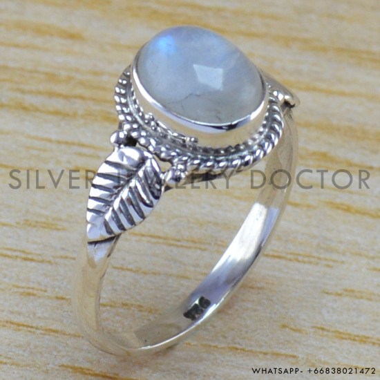 Moonstone 925 Sterling Silver Ring (WR-6303) Moonstone 925 Sterling Silver Ring (WR-6303)