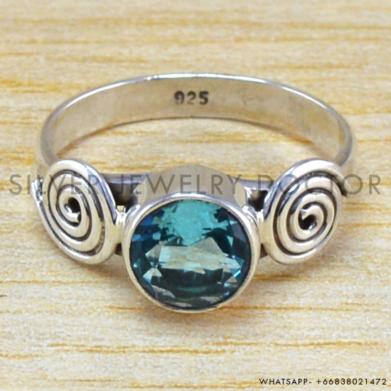 Blue Topaz 925 Sterling Silver Ring (WR-6305) Blue Topaz 925 Sterling Silver Ring (WR-6305)