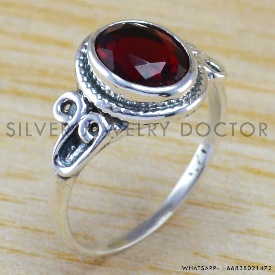 Garnet 925 Sterling Silver Ring (WR-6308) Garnet 925 Sterling Silver Ring (WR-6308)
