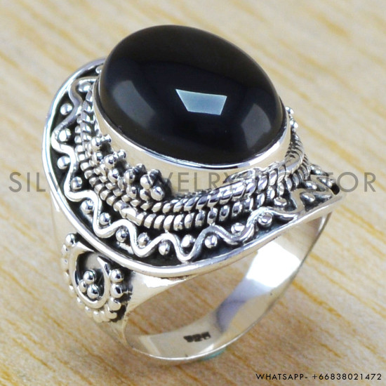 Black Onyx 925 Sterling Silver Ring (WR-6332) Black Onyx 925 Sterling Silver Ring (WR-6332)
