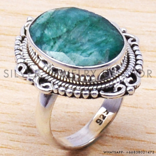 Emerald 925 Sterling Silver Ring (WR-6555) Emerald 925 Sterling Silver Ring (WR-6555)